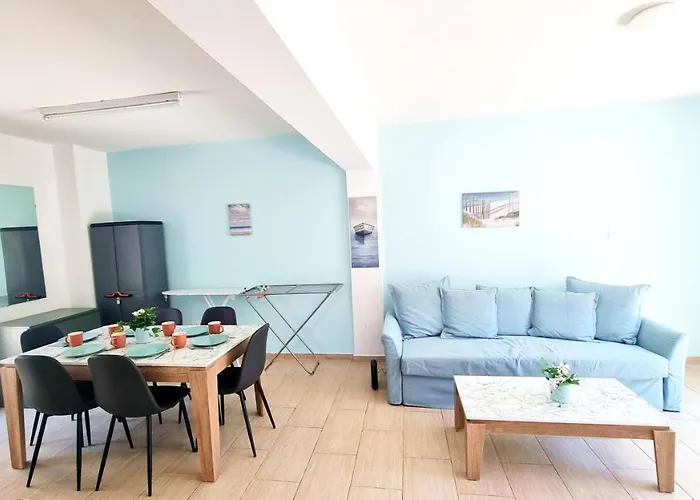 Dream Escape 1 - 6 Min Walk To Kastella Beach! アパート *