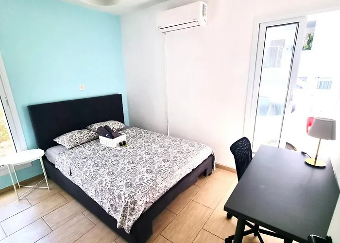 Dream Escape 1 - 6 Min Walk To Kastella Beach! アパート ラルナカ