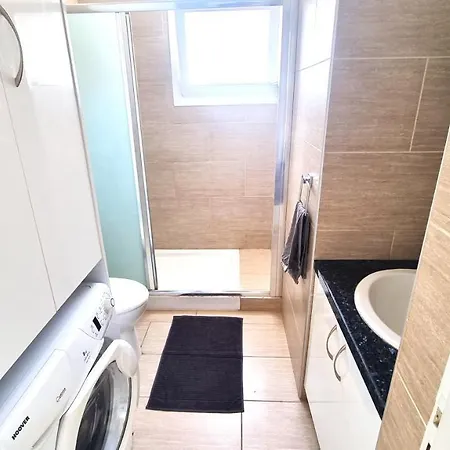 Διαμέρισμα Dream Escape 1 - 6 Min Walk To Kastella Beach! *