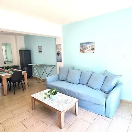 아파트 Dream Escape 1 - 6 Min Walk To Kastella Beach! *